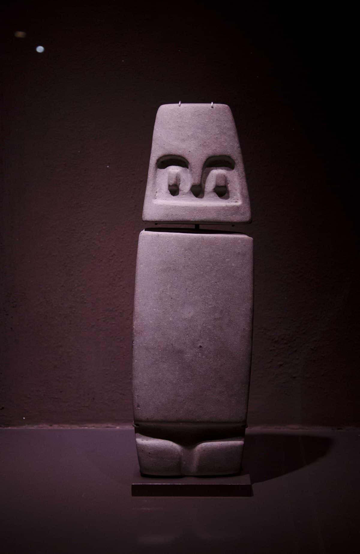 Monolith from Valdivia (4000-1500 BCE); Casa Alabado, Quito, Ecuador | ©Angela Drake Monolith from Valdivia (4000-1500 BCE); Casa Alabado, Quito, Ecuador | ©Angela Drake
