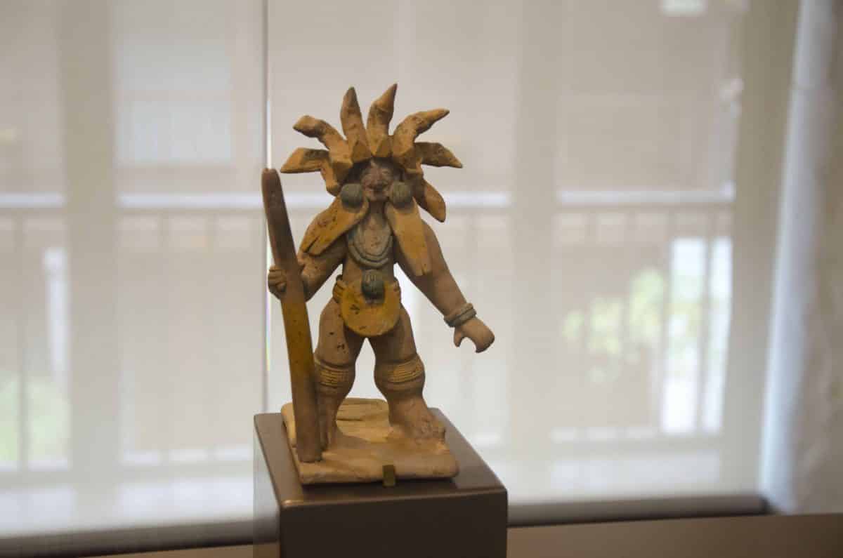 Sculpture from the Cultura Jama-Coaque (350 BCE – 1530 CE); Casa del Alabado, Quito, Ecuador | ©Angela Drake Sculpture from the Cultura Jama-Coaque (350 BCE – 1530 CE); Casa del Alabado, Quito, Ecuador | ©Angela Drake