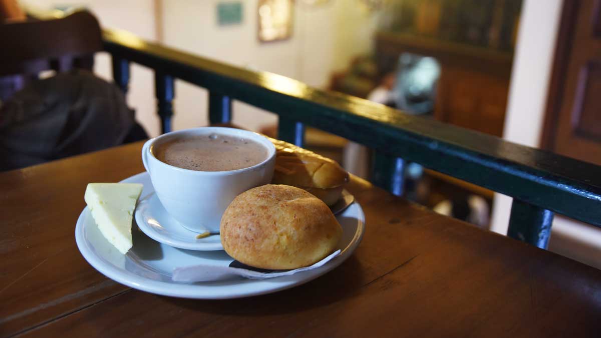Hot Chocolate Santafereño | ©Angela Drake Hot Chocolate Santafereño | ©Angela Drake