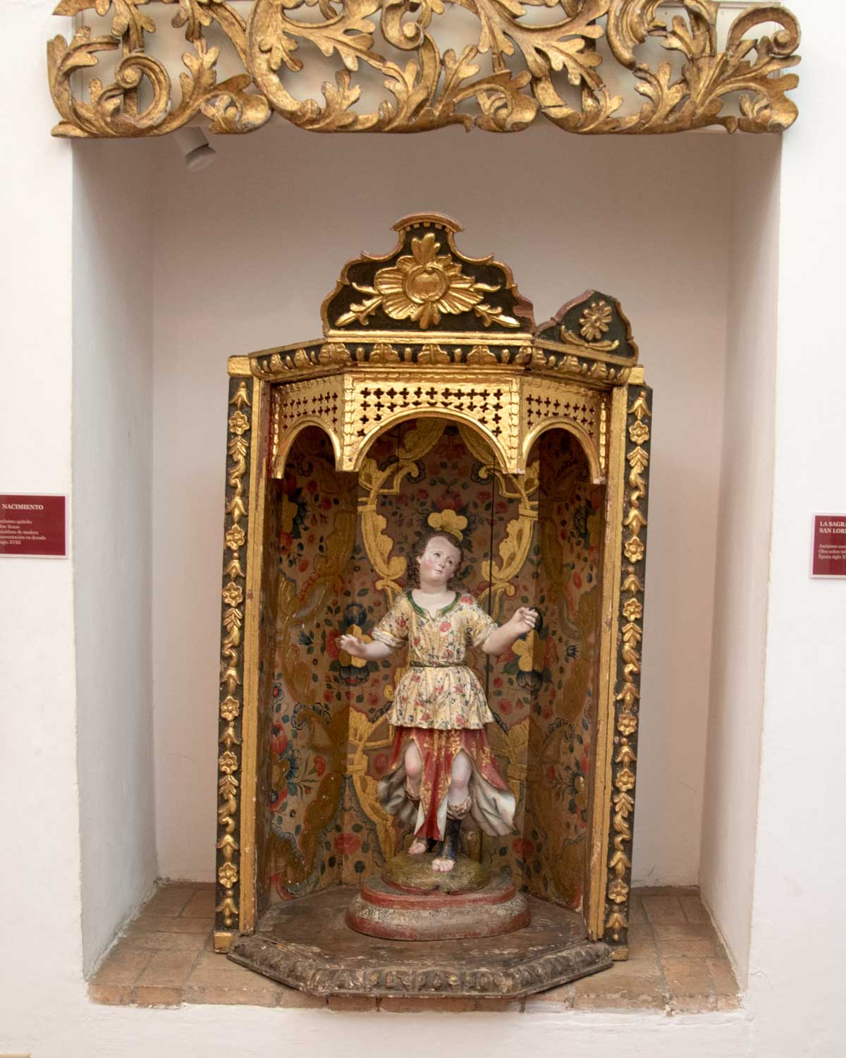 Carved Statue of the Quito School, Museo Arquidiocesano de Arte Religioso | ©Angela Drake Carved Statue of the Quito School, Museo Arquidiocesano de Arte Religioso | ©Angela Drake