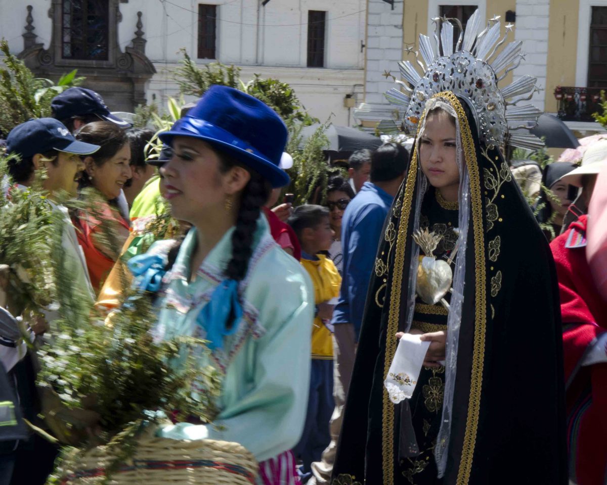 Palm Sunday Procession, Quito | ©Angela Drake Palm Sunday Procession, Quito | ©Angela Drake