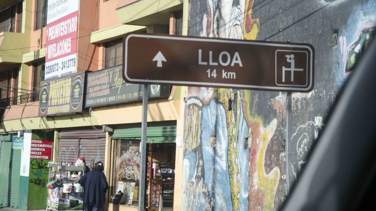 Signs to Lloa are suprisingly common along the Mariscal-Sucre through south Quito. Signs to Lloa are suprisingly common along the Mariscal-Sucre through south Quito.