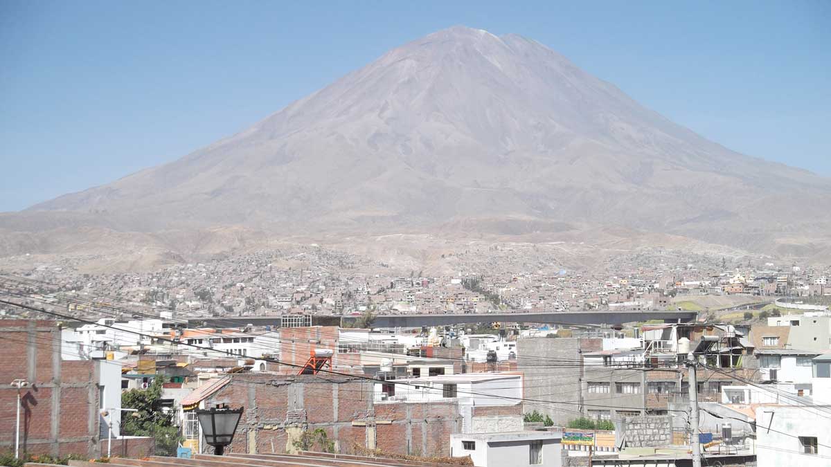 Misti Volcano from Yanahuara Viewpoint, Arequipa, Peru | ©Eleanor Hughes Misti Volcano from Yanahuara Viewpoint, Arequipa, Peru | ©Eleanor Hughes