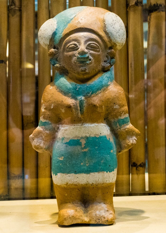 An example of a female figure from the late Valdivian culture | ©Ernest Scott Drake